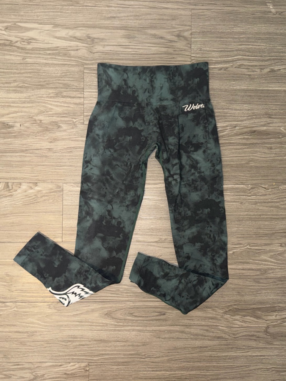 Darc Sport Women's Black & Dark Green Tie-Dye Leggings
